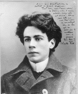 Émile Nelligan à l'âge de 19 ans. Copyright © Archives nationales du Canada. L'auteur de la photo est inconnu. Le numéro de référence à l'Anc: ANC C-88566