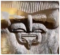 Une statue sur bois, Nouvelle Calédonie ( ou Nouvelle Kalidonie ? ) Des airs familiers..