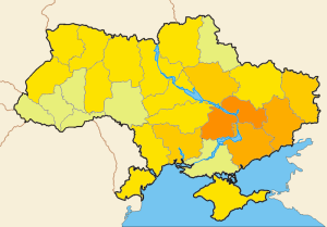 La production métallurgique en Ukraine exprimée en output monétaire de cette industrie, per capita. On peut voir que le per capita est le plus élevé dans les régions russophones (les couleurs les plus foncées, sur la droite, au Centre-Est, à l'Est, au Sud-Est).